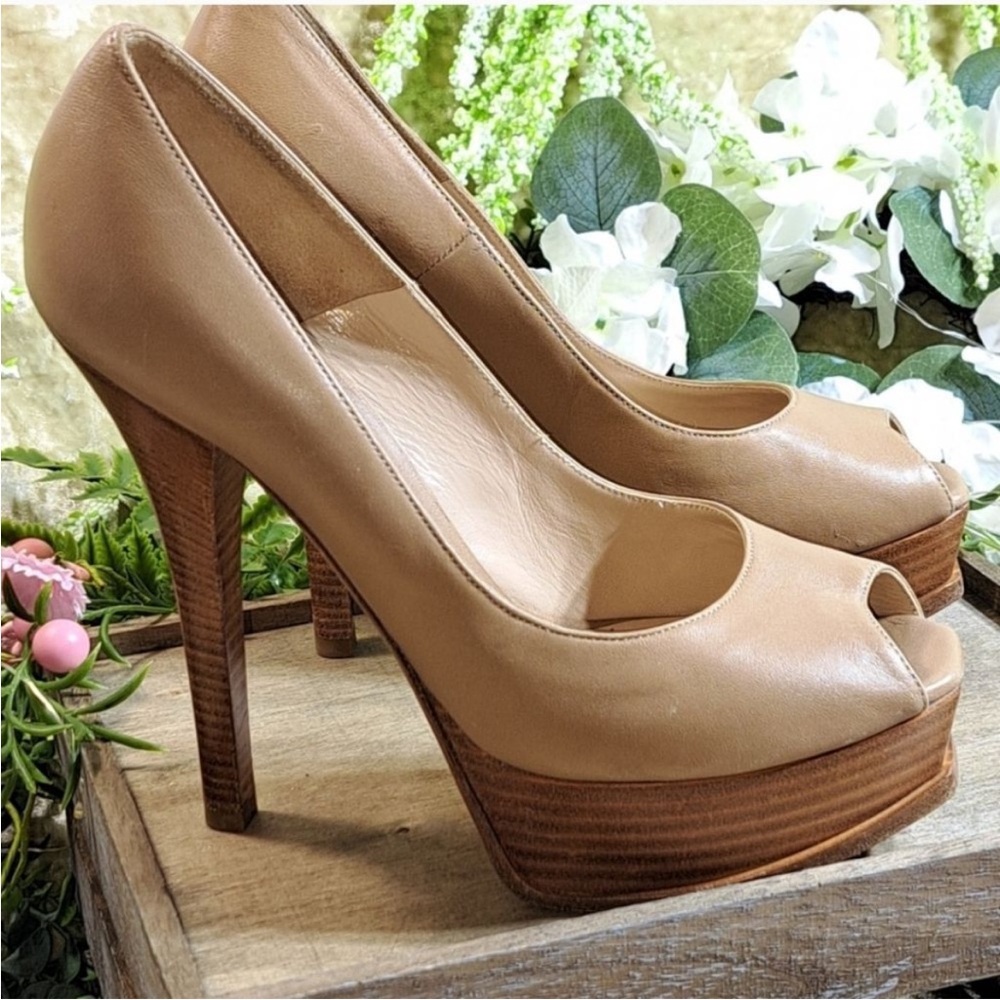 Fendi Fendista Naps Peep Toe Platform Heels